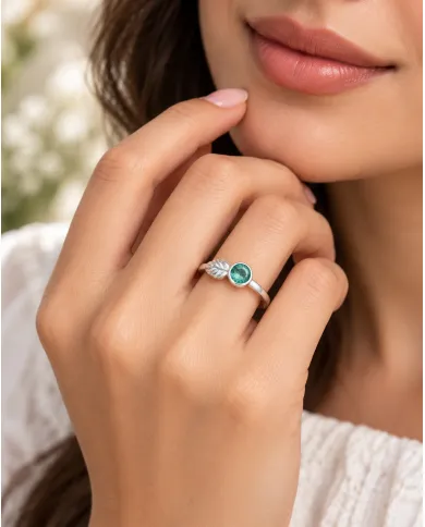 Emerald Leaf Ring | 925 Sterling Silver Handmade Green Gemstone Band