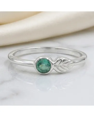 Emerald Leaf Ring | 925 Sterling Silver Handmade Green Gemstone Band