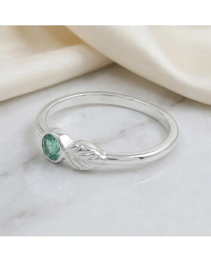 Emerald Leaf Ring | 925 Sterling Silver Handmade Green Gemstone Band