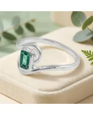 Emerald Bypass Swirl Ring • 925 Sterling Silver Green Gemstone Band