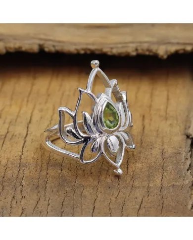 Lotus Peridot Ring - 925 Sterling Silver Ring Engagement Ring Promise Ring Statement Ring August Birthstone Women's Ring
