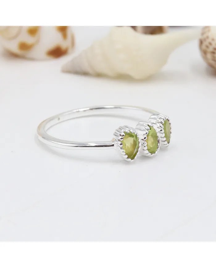 Peridot Ring - 925 Sterling Silver Handmade Ring Minimalist Ring Unique Women's Ring