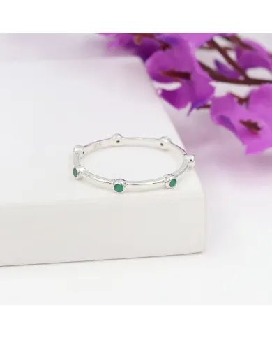 Emerald Gemstone Ring - 925 Sterling Silver - Minimalist Jewelry